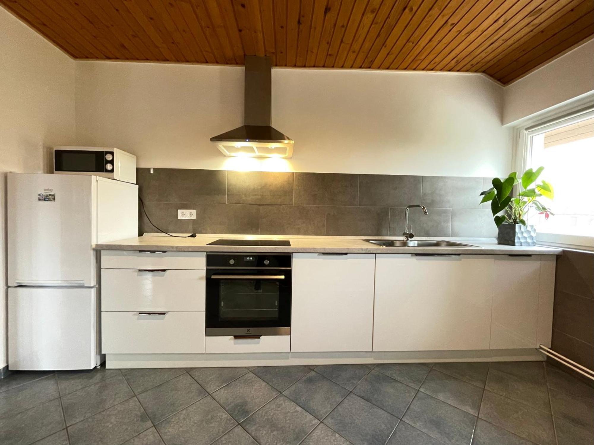 Villa Lili Apartments Балатонкерестур Экстерьер фото